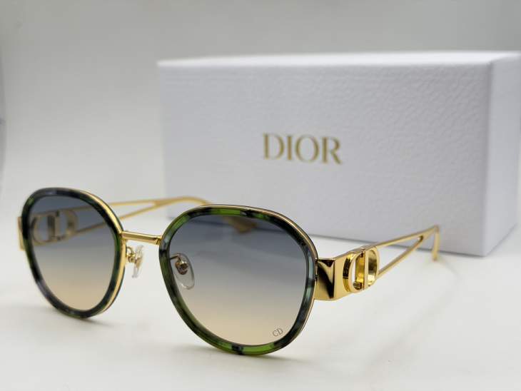 Picture of Dior Sunglasses _SKUfw80879554fw